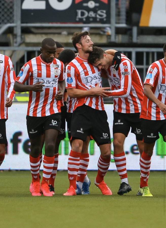 均处在联盟 均处在联盟