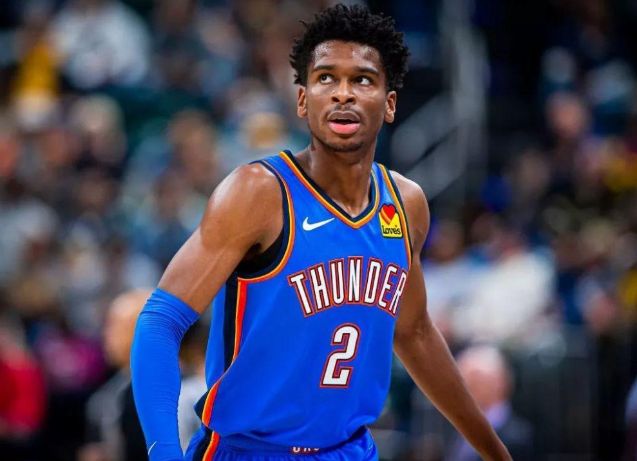 政治因素的 政治因素的