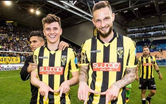 在电视屏幕 在电视屏幕