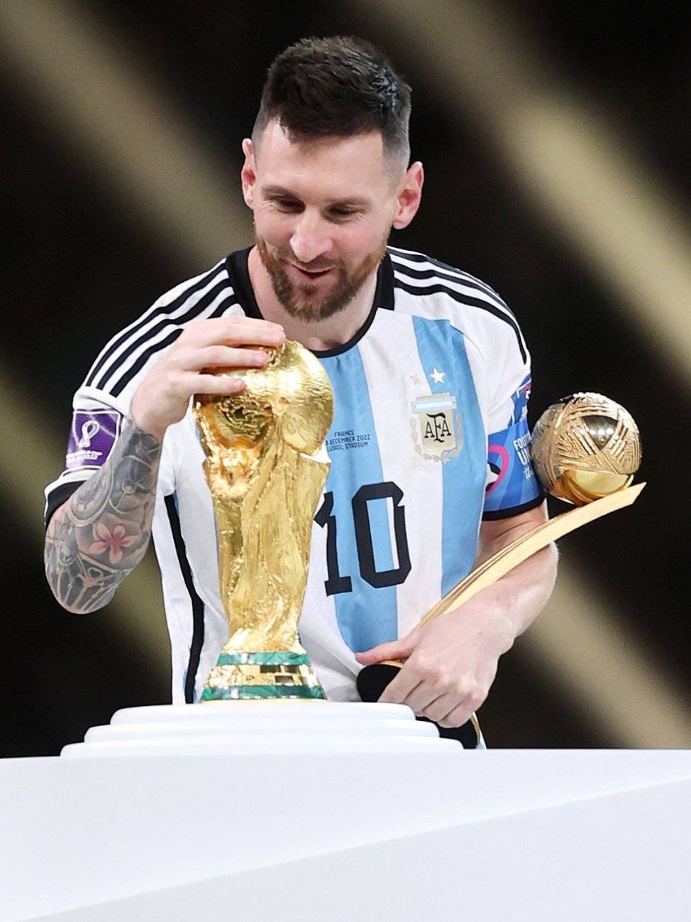 队叙事与粉 队叙事与粉